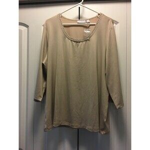 New Susan Graver Size 2X Tan Color Polyester Spandex Knit Blouse Beaded